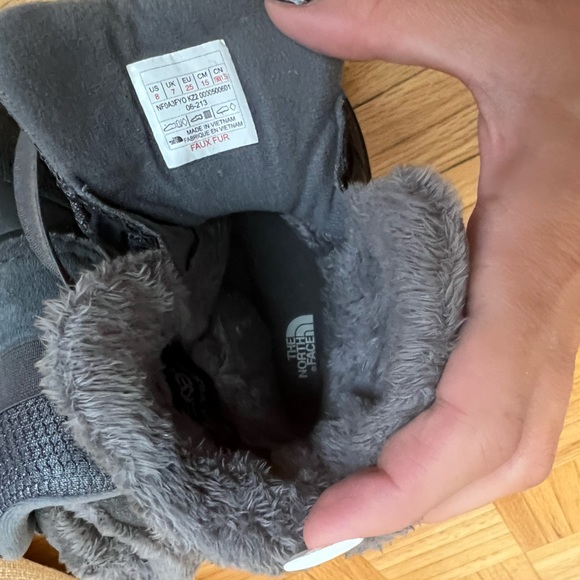 Snow boots for toddlers THE NORTH FACE Alpenglow II size US 8
Black Zinc Grey - Picture 6 of 6